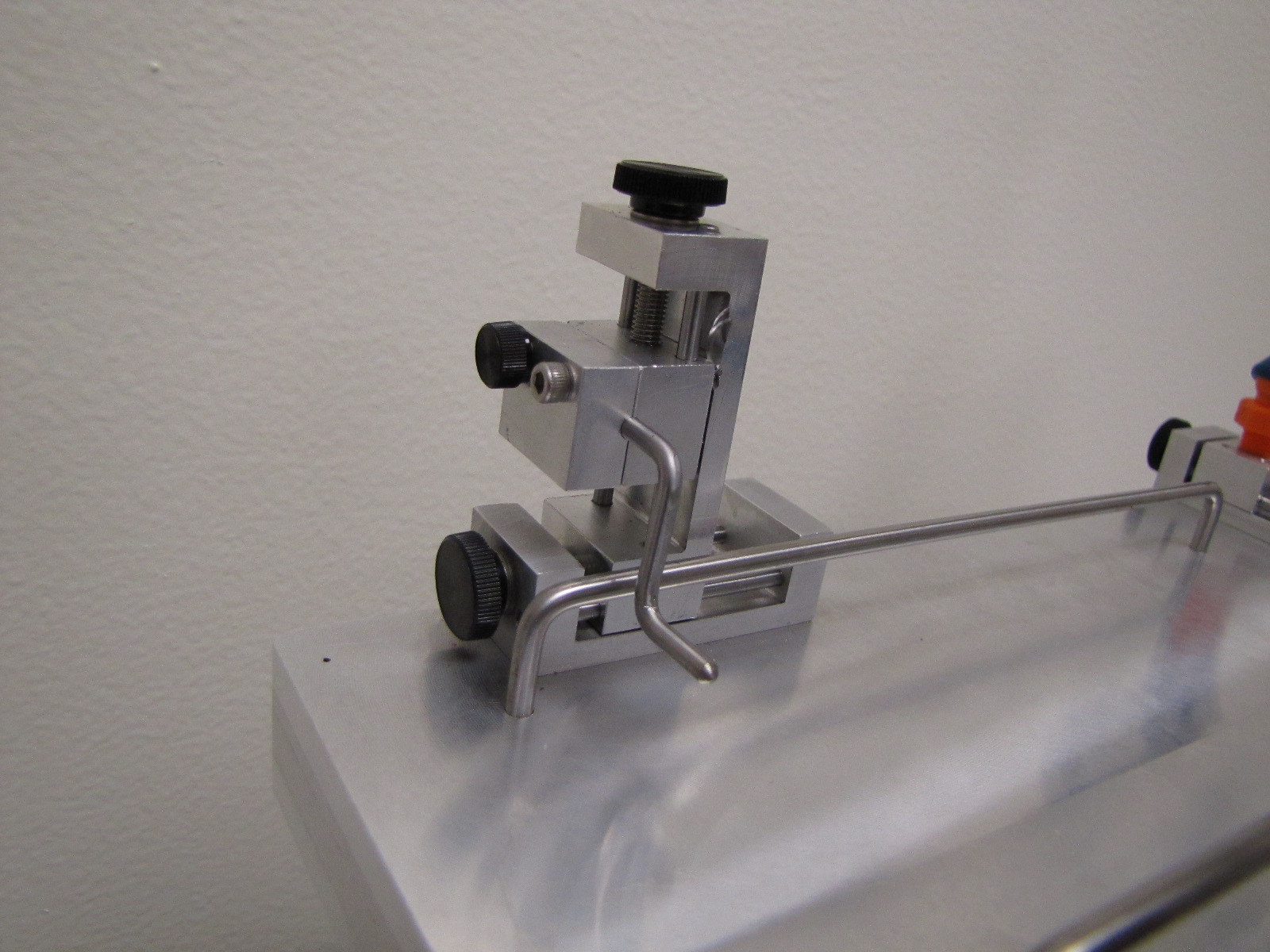5-Axis Heated Positioning Table